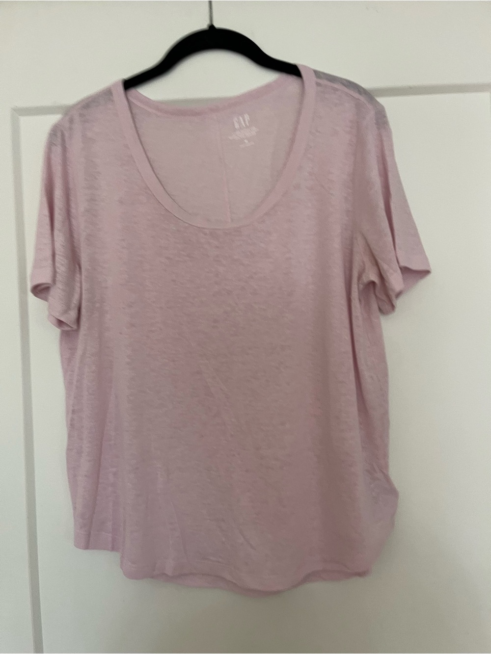 Gap linen blend tee size medium